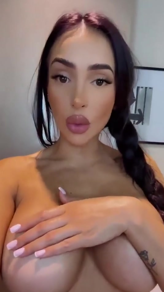 tchatco.co leak lea mary topless